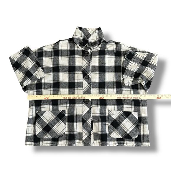 Coldwater Creek Plaid Wool Blend Jacket Women’s L Black White Button‎ Front - Picture 3 of 10